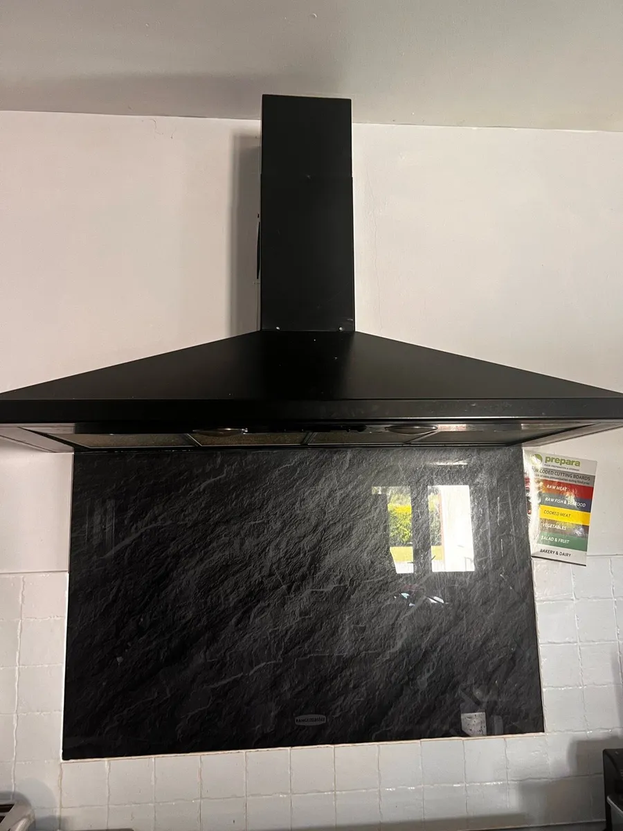 Cooker hood - Image 1