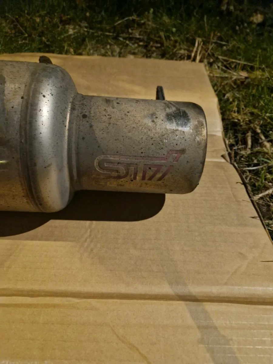 Subaru impreza exhaust system and jdm boot - Image 2