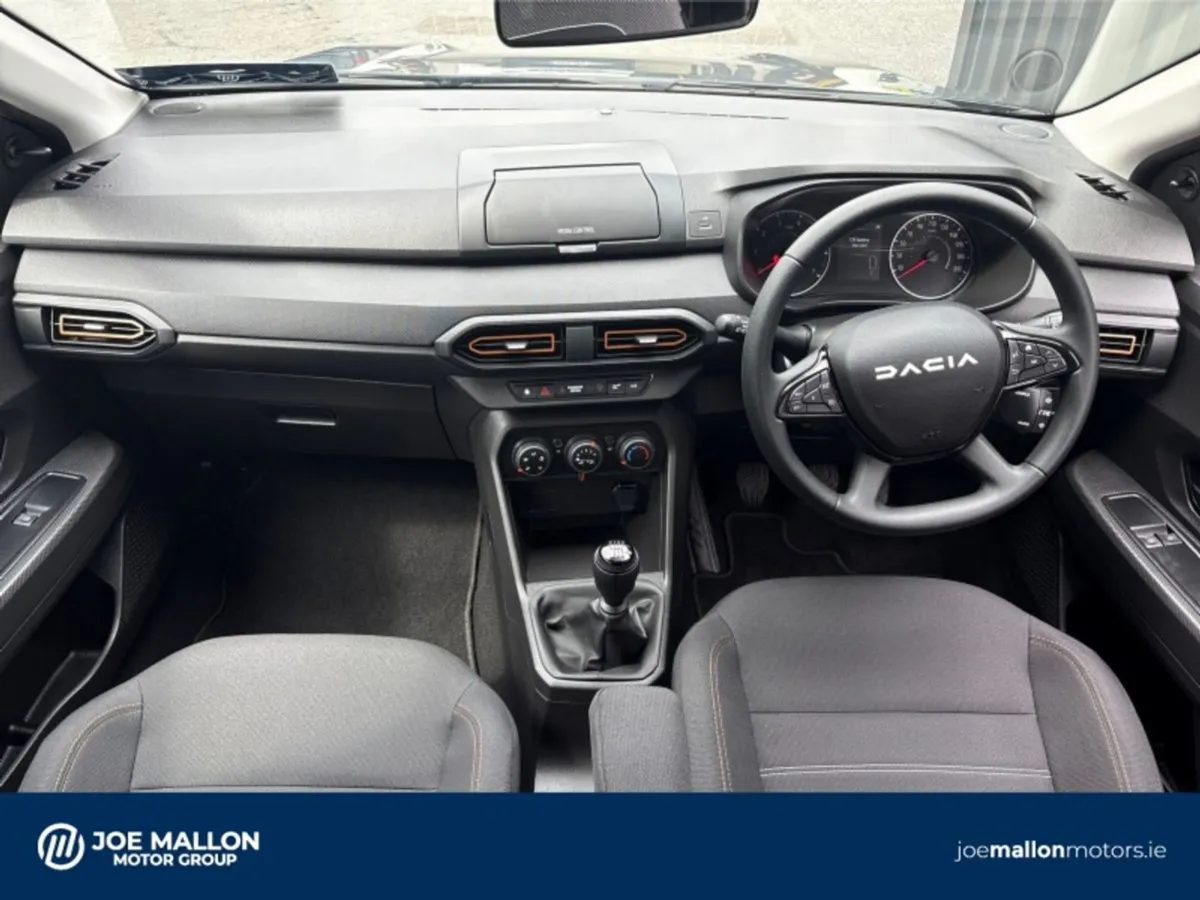 Dacia Sandero Stepway TCe 90 Stepway Essential - Image 4