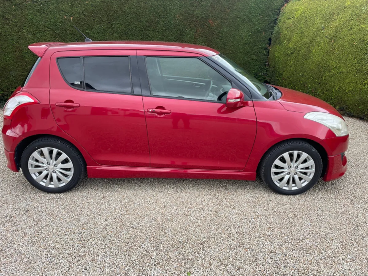 Suzuki Swift ZC72S - Image 2