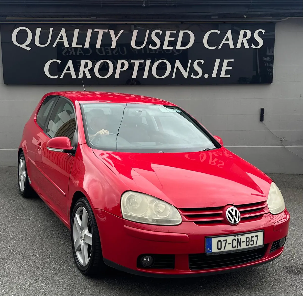 VOLKSWAGEN GOLF 1.4 SPORT 80BHP N.C.T// - Image 3