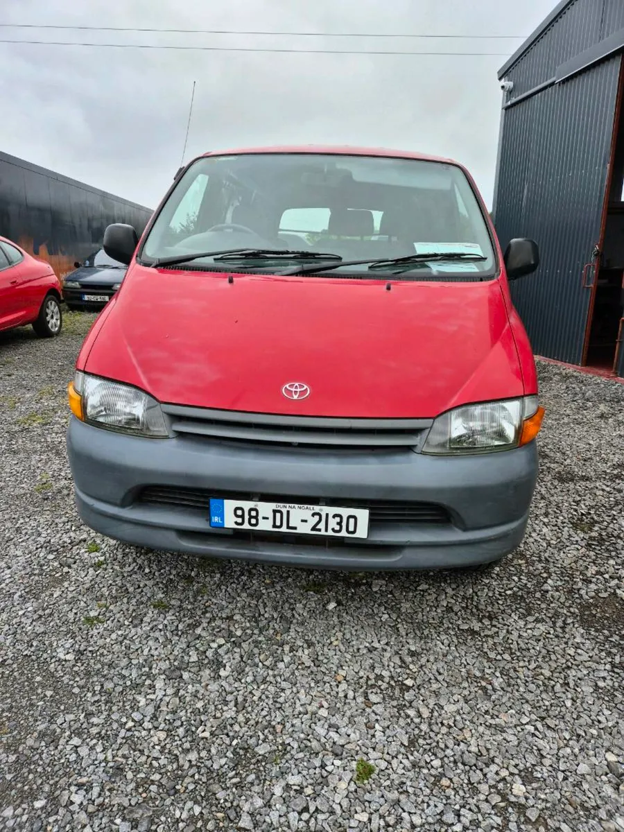 1998 toyota hiace - Image 1