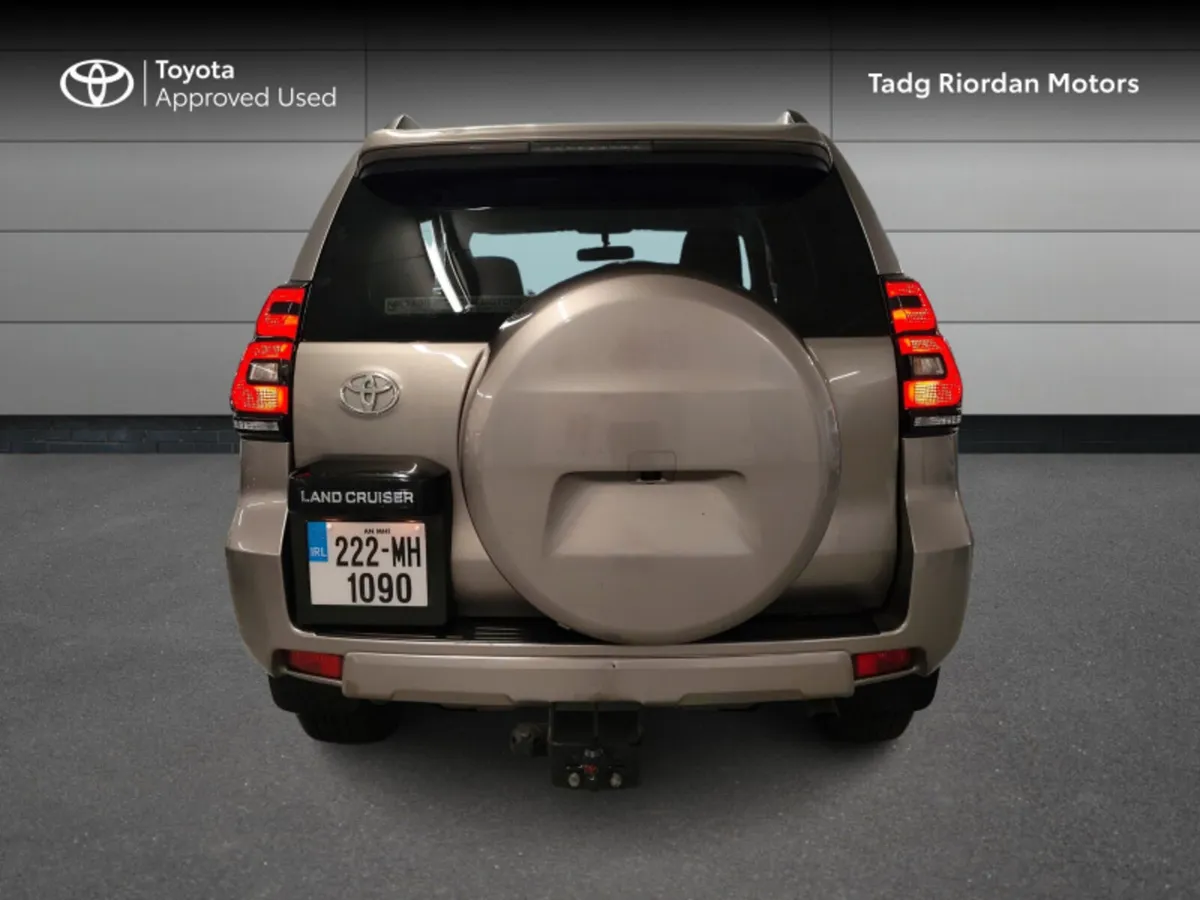 Toyota Land Cruiser SWB AUTO - Image 4