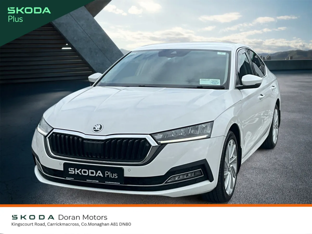 Skoda Octavia STYLE 2.0 TDI 115HP DSG 5 5DR AUTO - Image 2