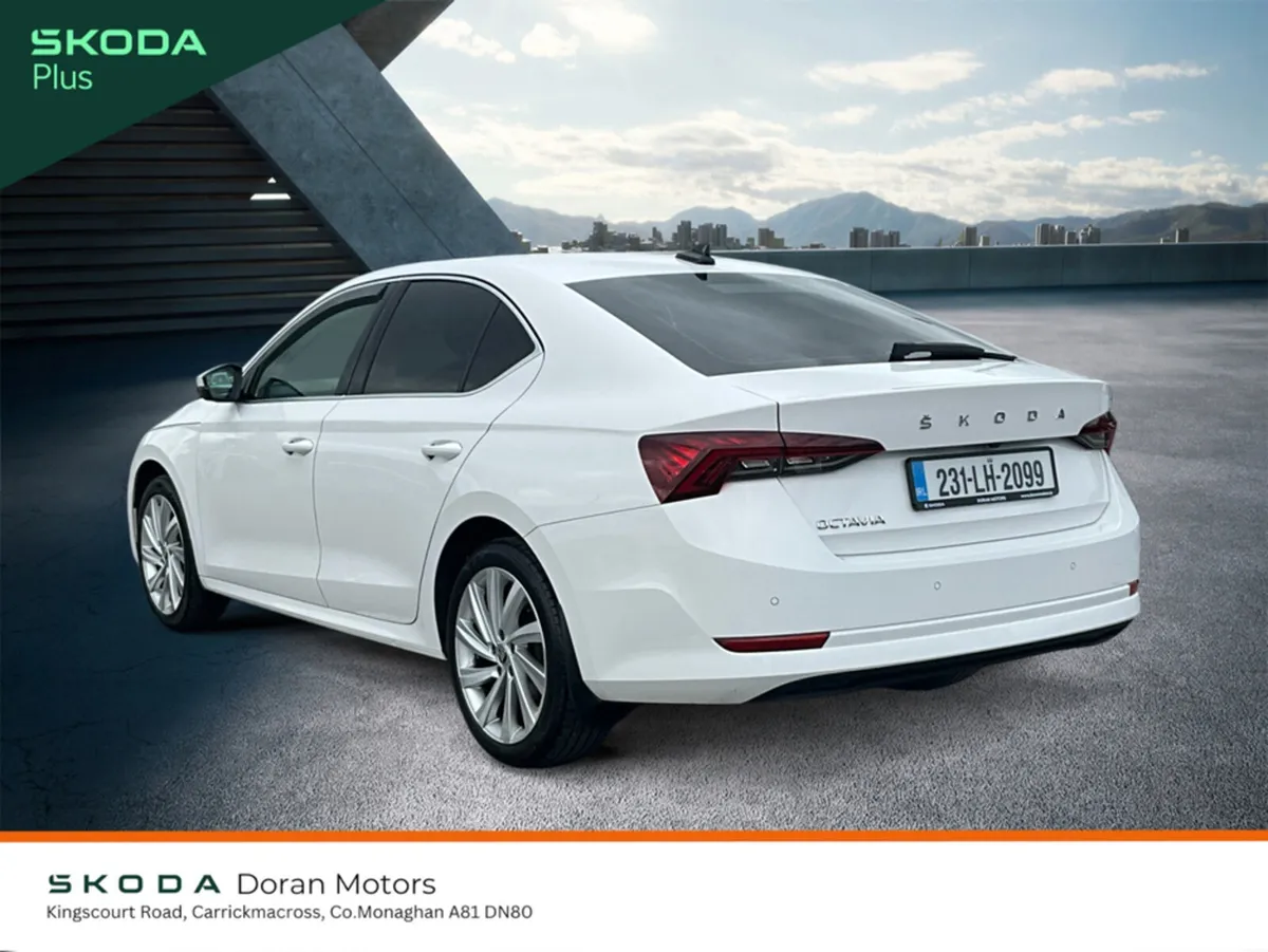 Skoda Octavia STYLE 2.0 TDI 115HP DSG 5 5DR AUTO - Image 4