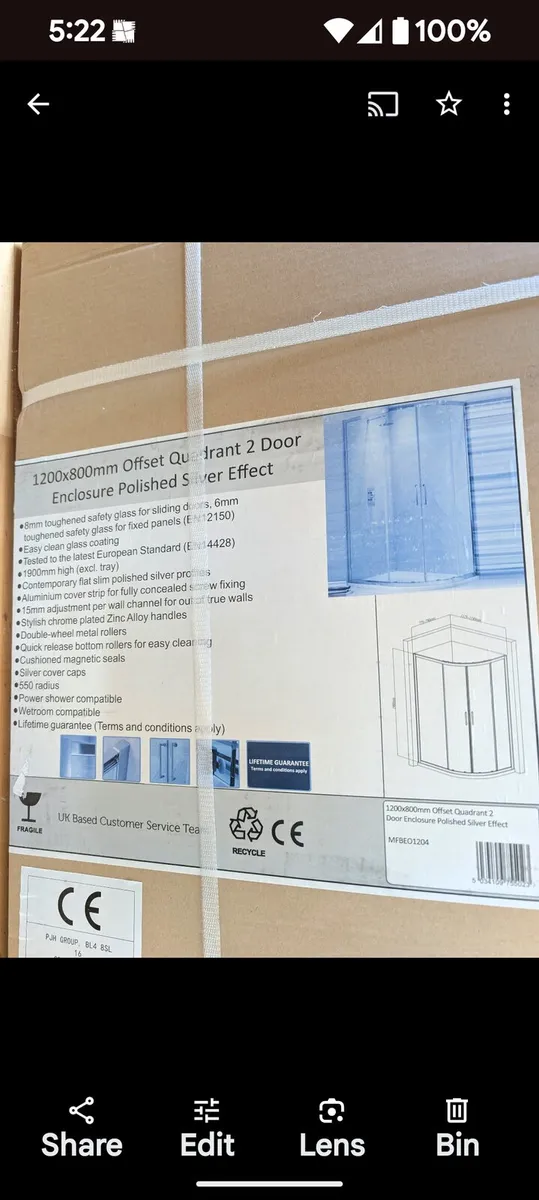 Shower enclosure and tray - Image 1