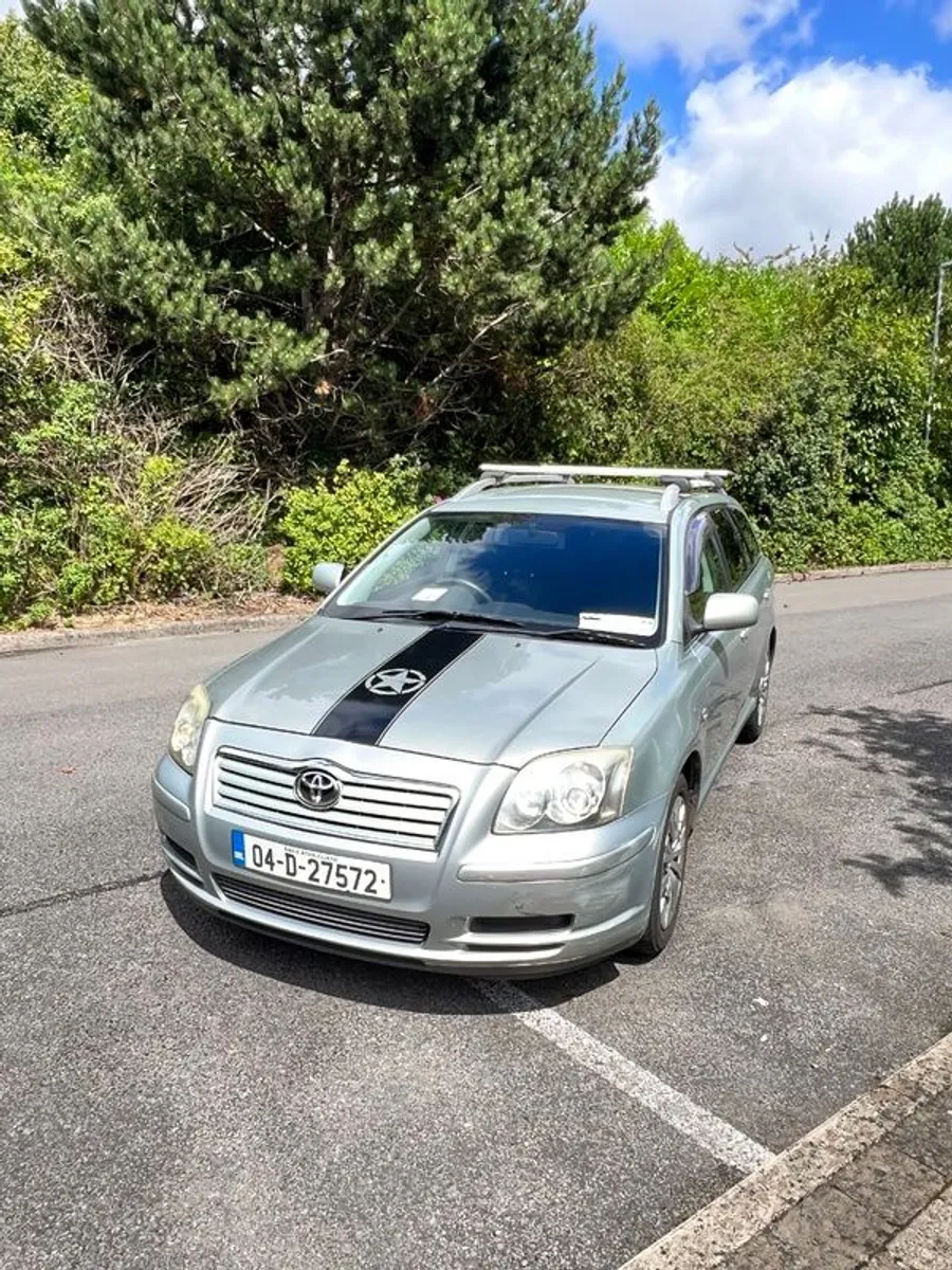 2004 Toyota Avensis - Image 2