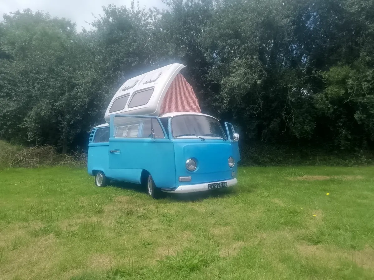 Volkswagen Camper van T2 Baywindow - Image 1
