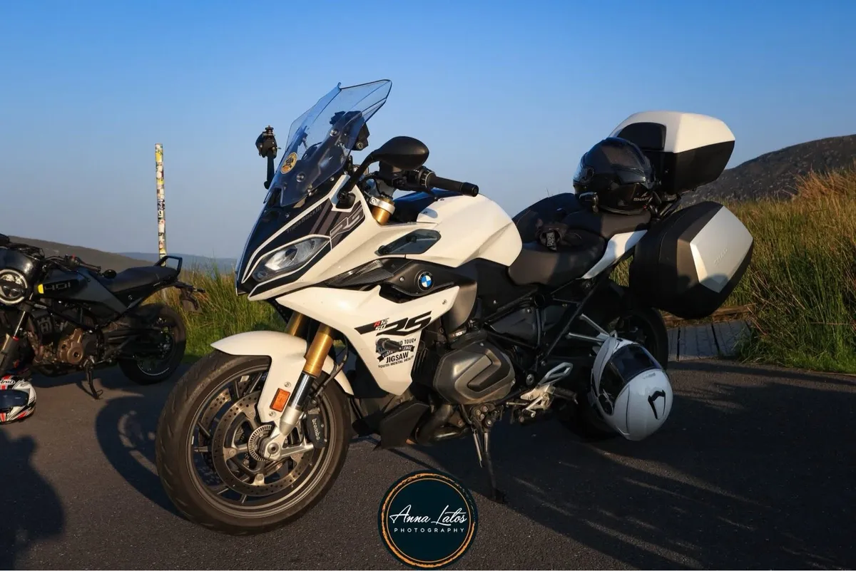 BMW R1250RS - Image 2
