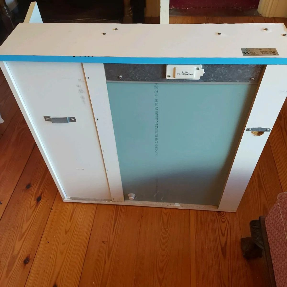 Bathroom storage cabinet with mirror and lighting - Image 4