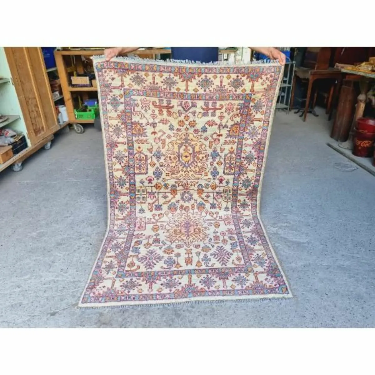 Ushak Rug – KASRUG3  188cm x 119cm - Image 1