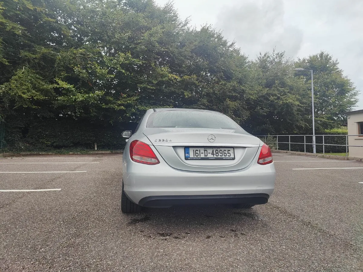Mercedes-Benz C-Class 2016 - Image 3