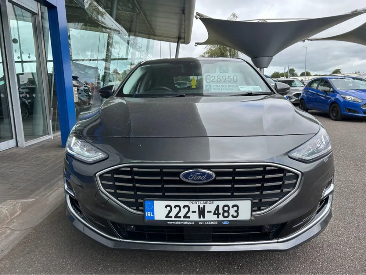 Ford Focus Titanium Vignale 5DR 1.0t 125 M - Image 2