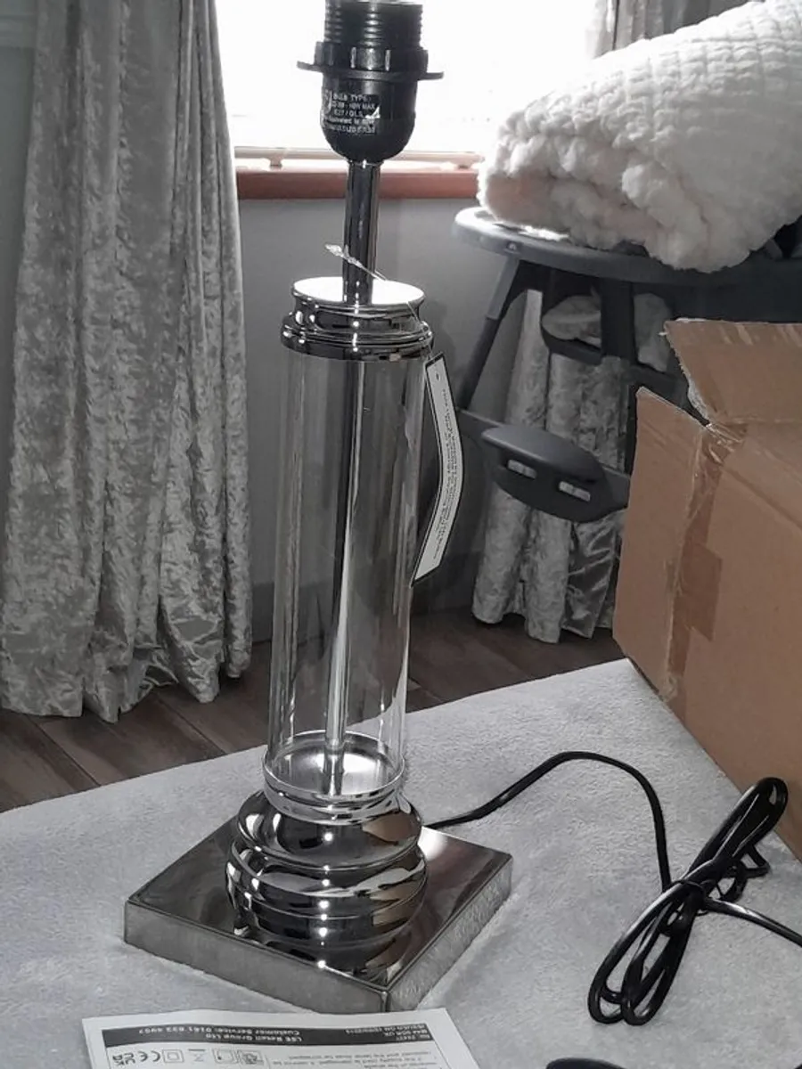 table lamp - Image 3