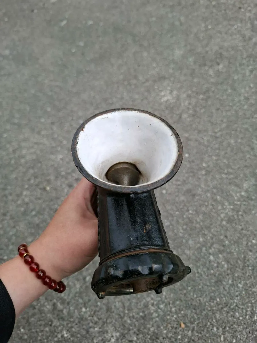 Vintage meat grinder postage possible - Image 3