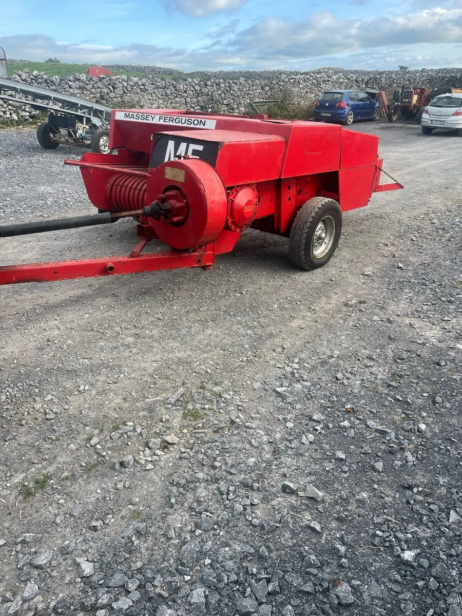 Mf 124 - Image 1