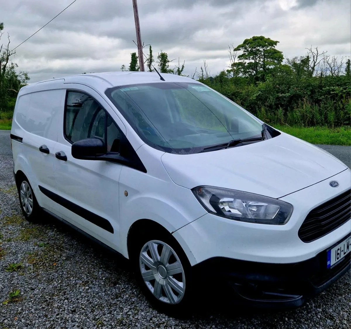 2016 Ford Courier - Image 1