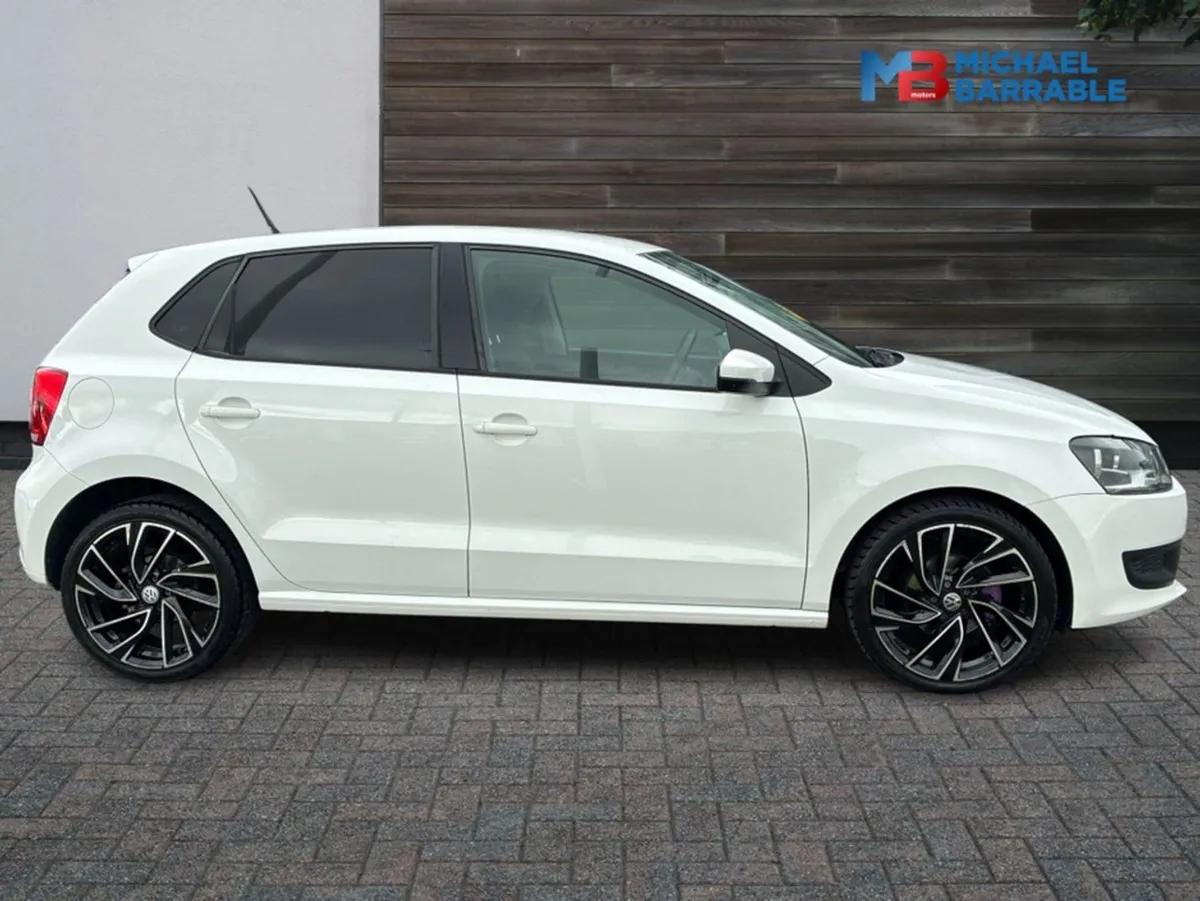 Volkswagen Polo 1.2l Petrol Automatic - Image 4