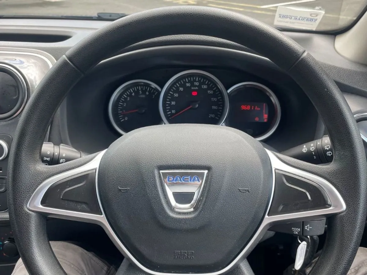 Dacia Sandero Stepway 1.5 Dci  Alternative Model - Image 3
