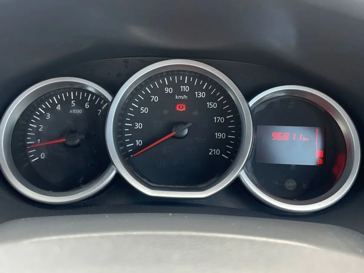 Dacia Sandero Stepway 1.5 Dci  Alternative Model - Image 4