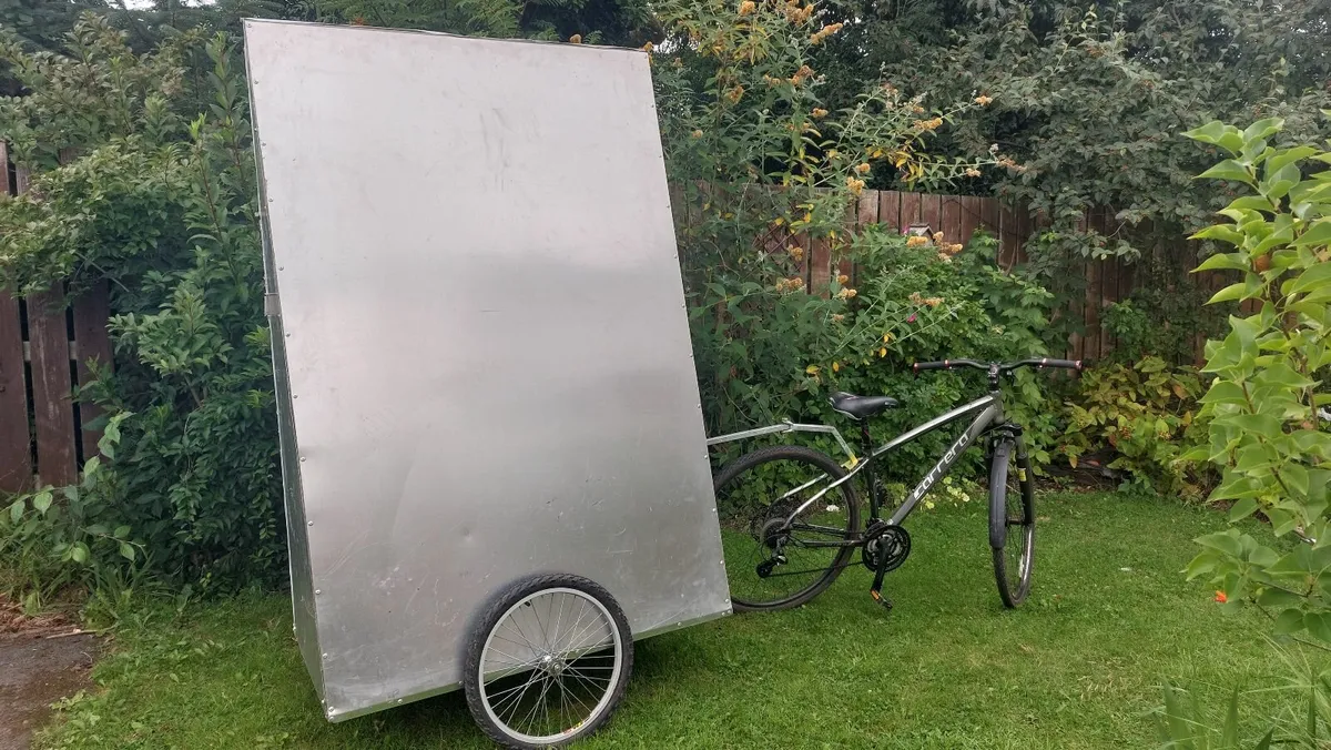 Cycle Advertising Trailer - Image 1
