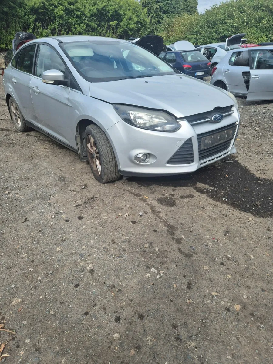 Ford Focus - Breaking only - Image 2