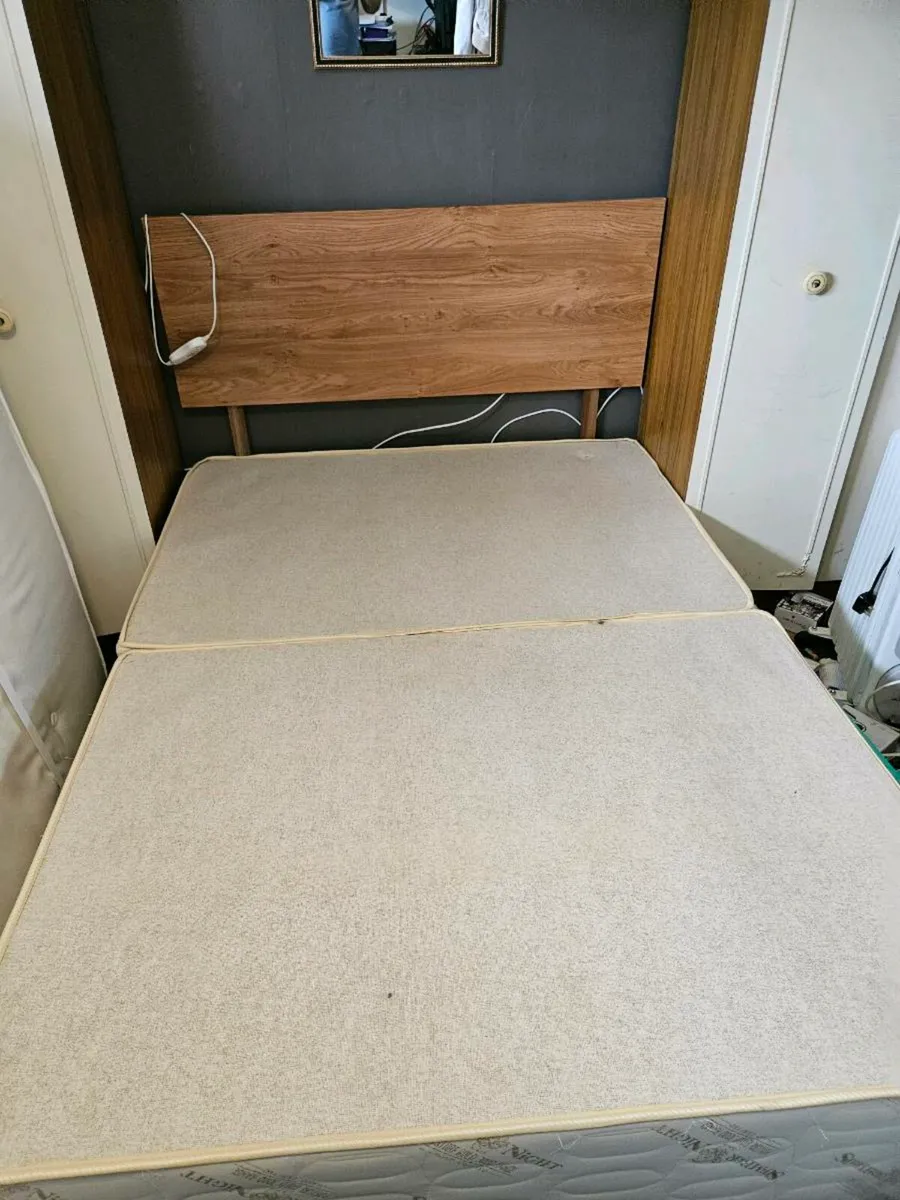 4'6 split base and head board - Image 1