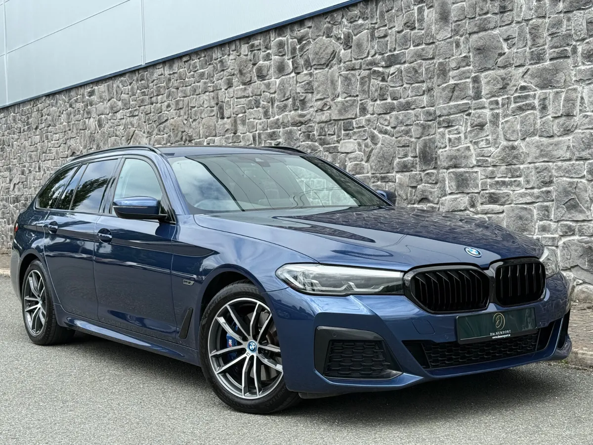 2022 BMW 530e M Sport Touring G31 FSH - Image 1