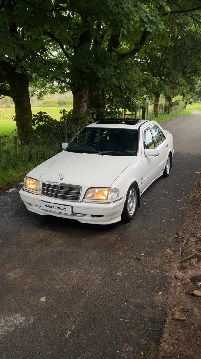 Mercedes c250 td - Image 2