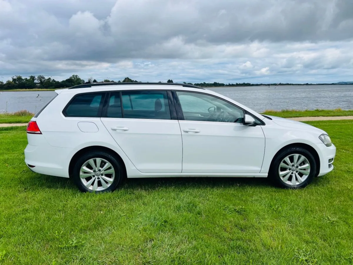 Volkswagen Golf 1.2 Automatic Estate - Image 4
