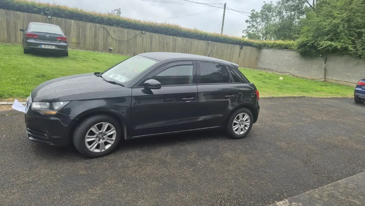 Audi A1 2012 - Image 2