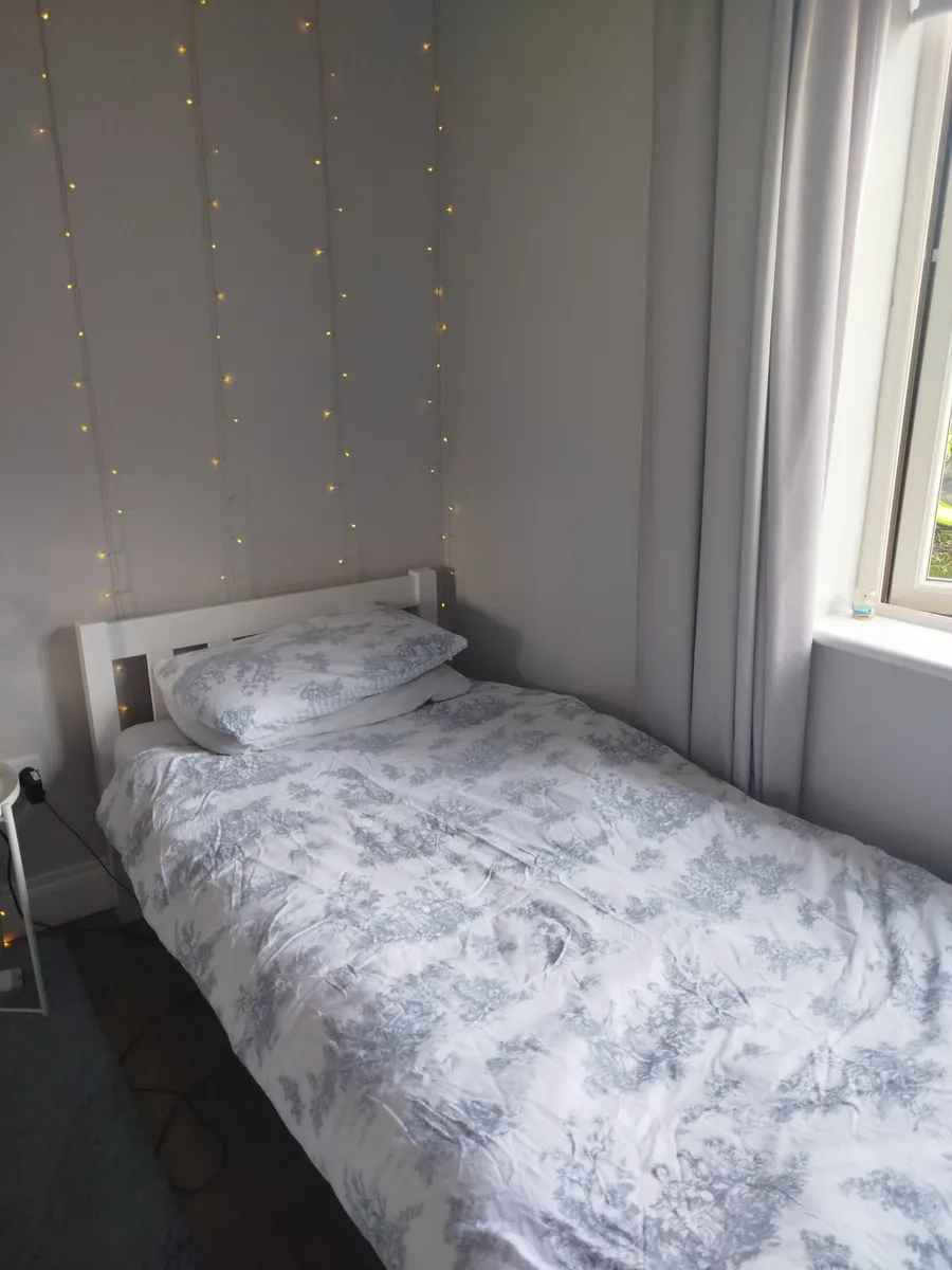 Single bed
