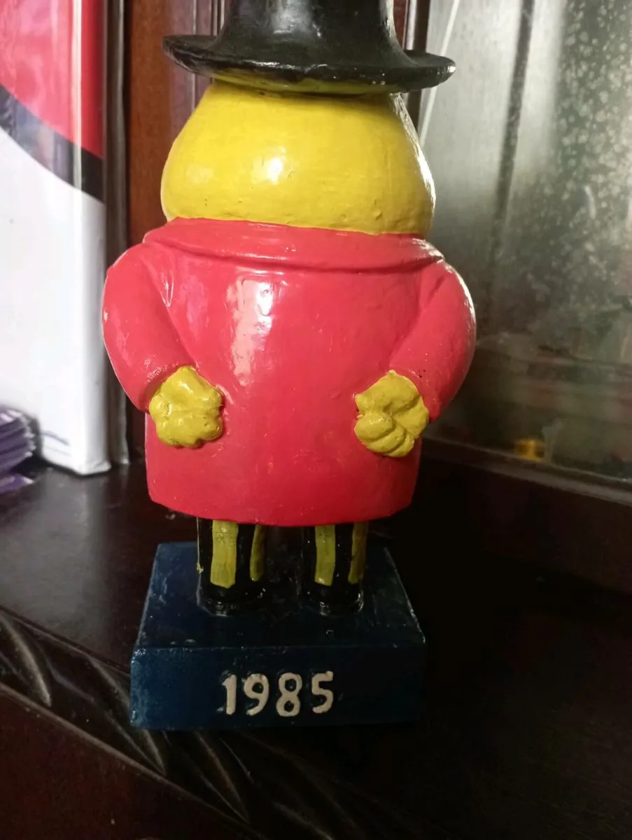 MR TOYTO CRISPS RESIN VINTAGE SINCE 2000 - Image 2