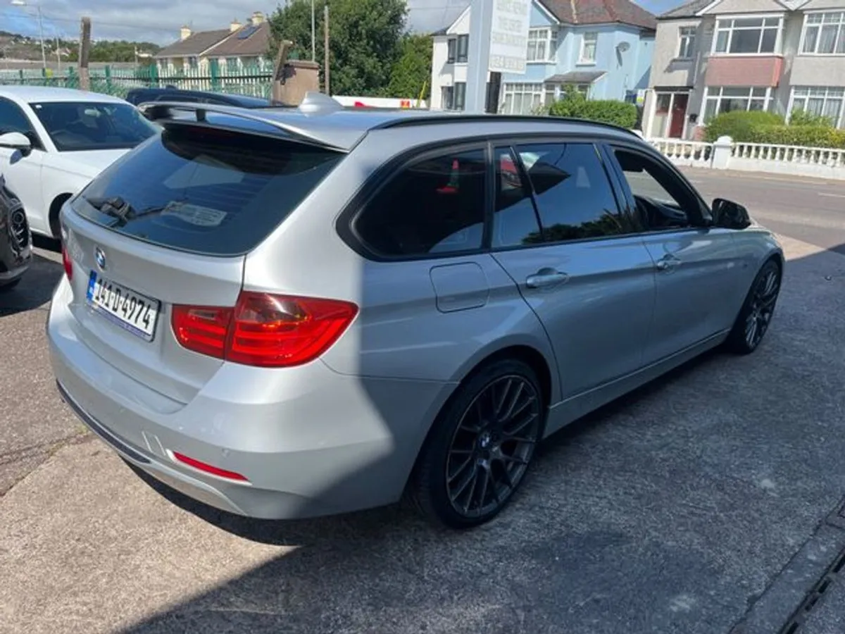 BMW 3 Series 318D M Sport Touring - Image 3