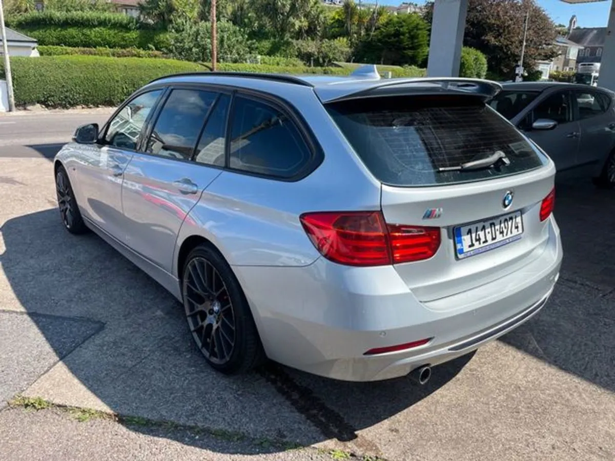 BMW 3 Series 318D M Sport Touring - Image 4