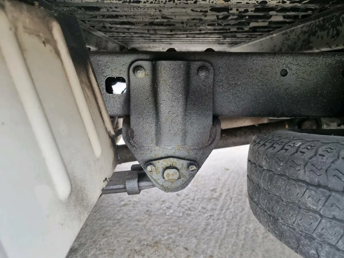 1985 Toyota Liteace Diesel twin wheel. - Image 2