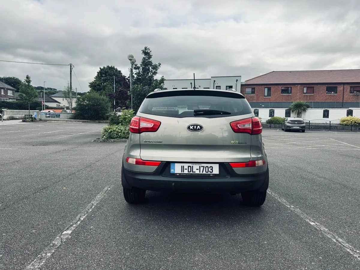 Kia Sportage Top Spec Like New - Image 4