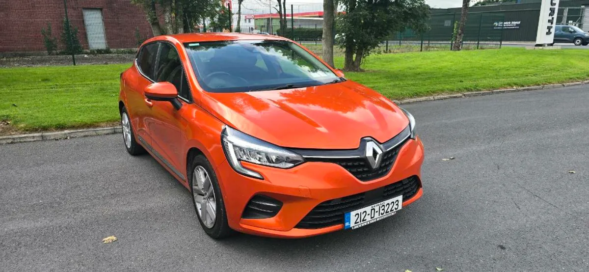 2021 Renault Clio 1.0 Petrol - Image 1