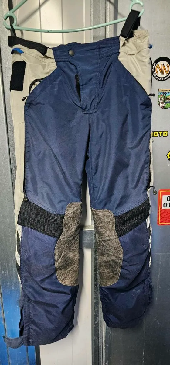 BMW Rallye suit - Image 2