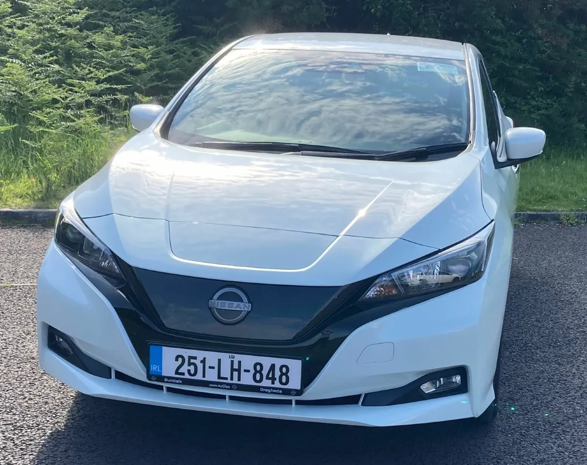 Nissan Leaf 2025 - Image 1