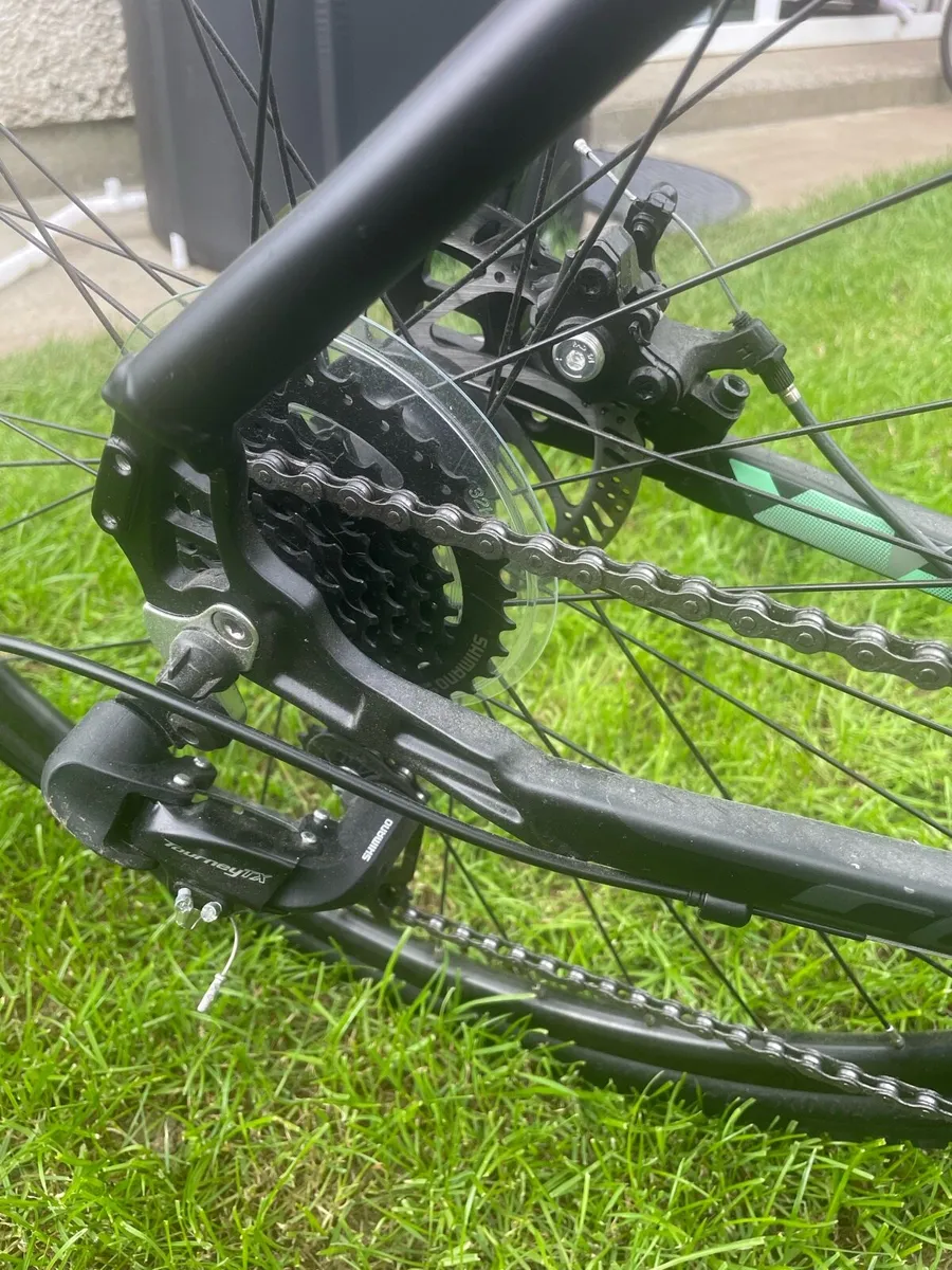 Girls bike - Image 3