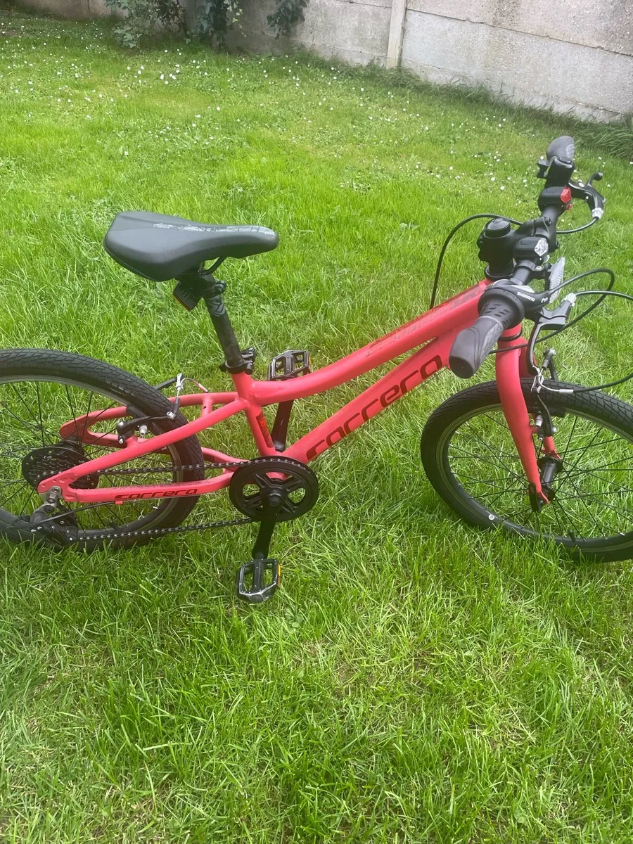Girls bike - Image 1