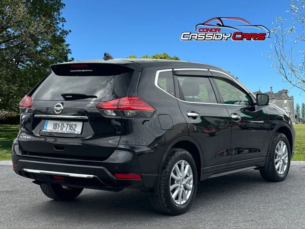Nissan X-Trail 1.6 SV  7 Seater - Image 2