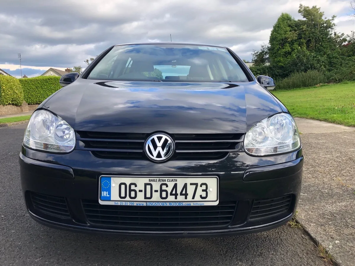 Volkswagen Golf 1.6 Petrol  comfort - Image 2