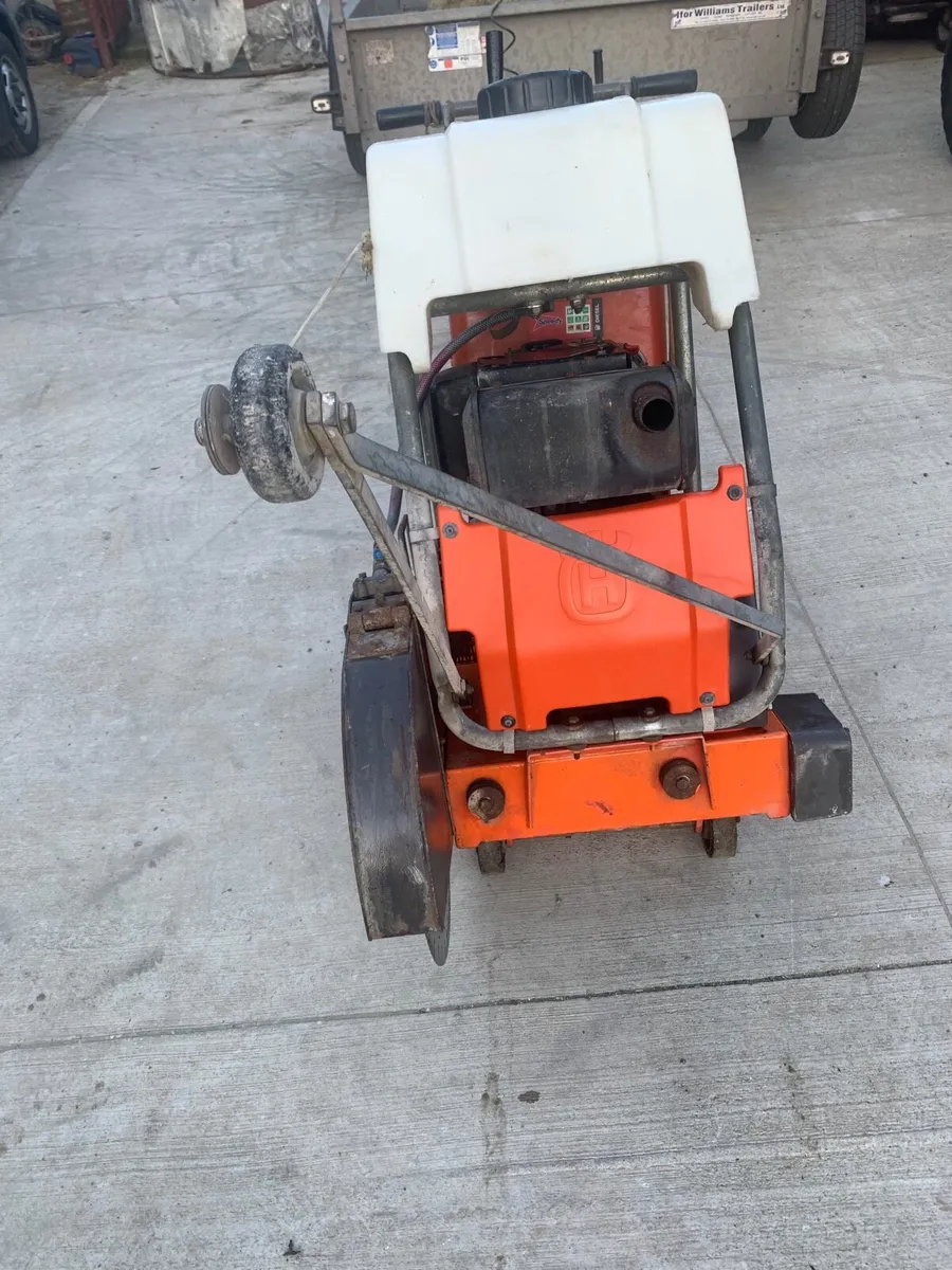 Husqvarna road saw diesel Yanmar engine - Image 2