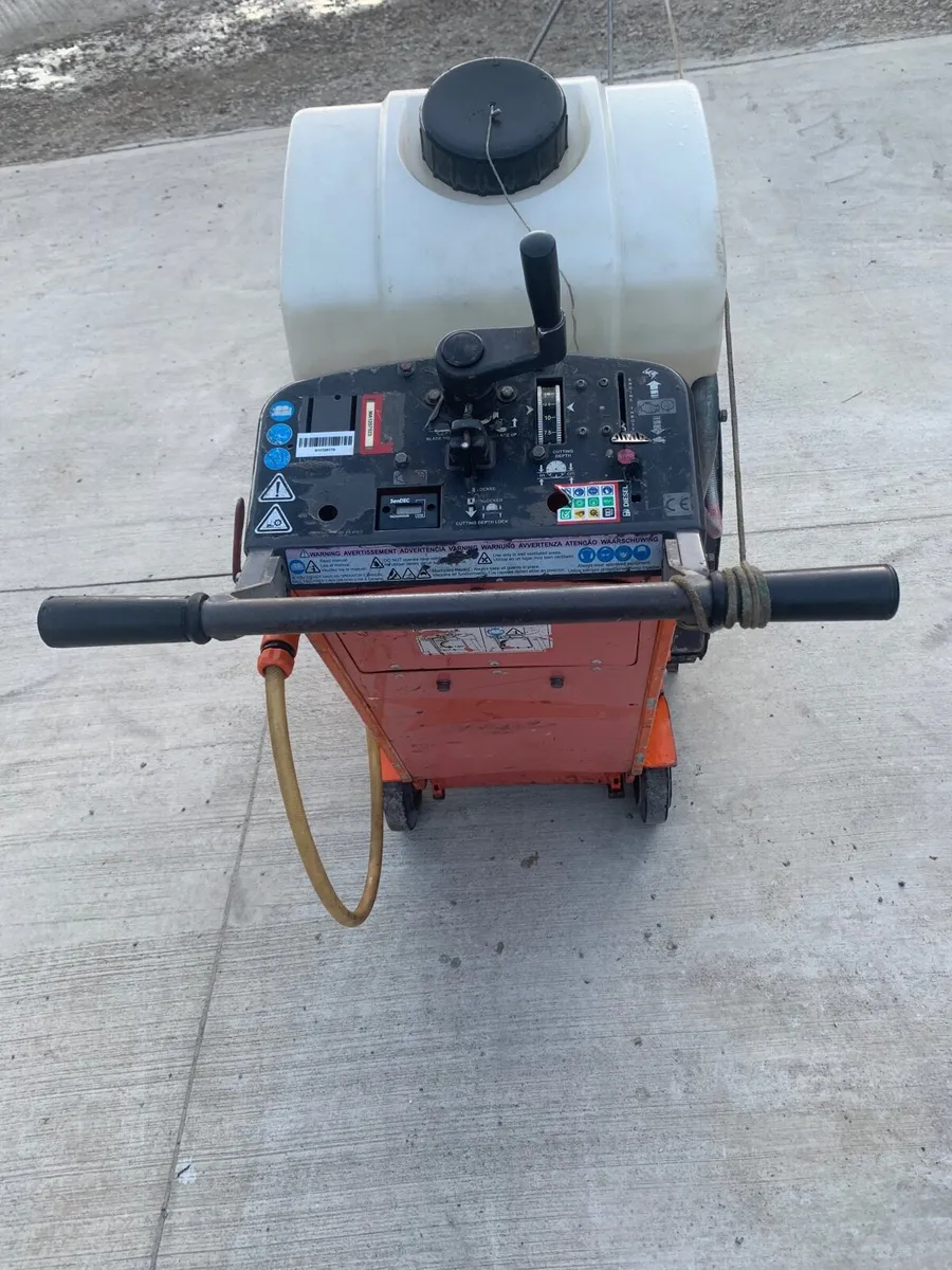 Husqvarna road saw diesel Yanmar engine - Image 3