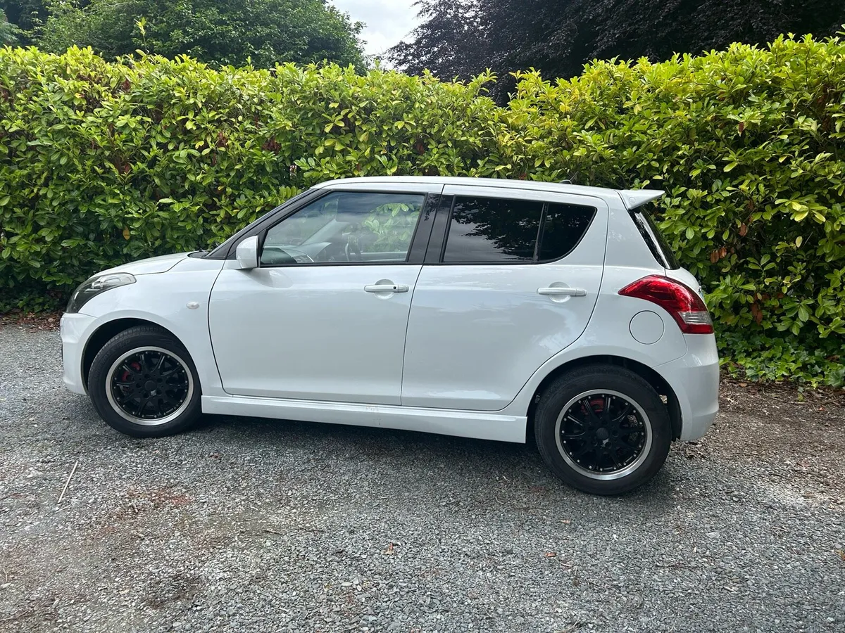 2015 1.6ltr Suzuki Swift - Image 2