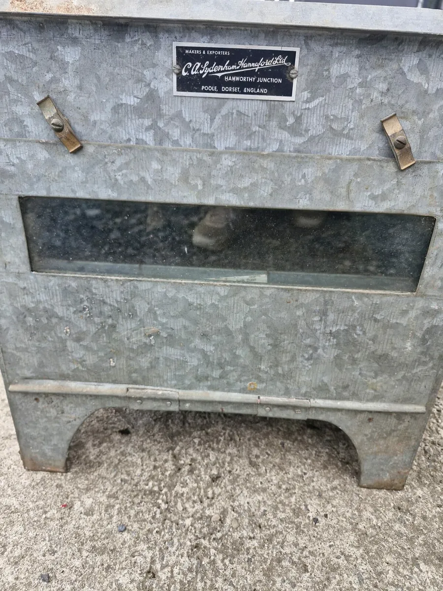 Antique egg incubators - Image 2