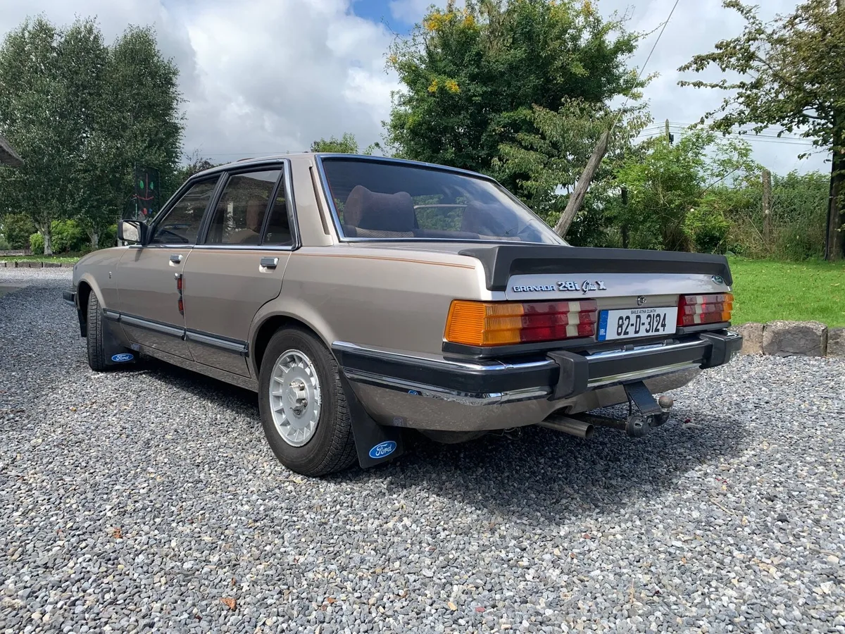 Ford Granada 1982 2.8i Ghia X - Image 1