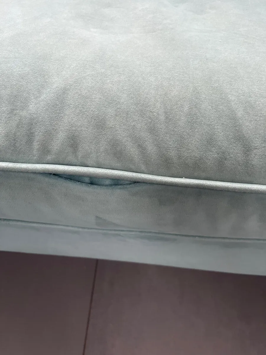 Mindy Browne Sofa - Image 3